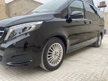 Mercedes V 220-2
