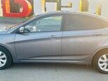 Hyundai Accent-9