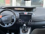Renault Scenic-8