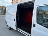 Ford Transit-8
