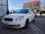 Hyundai Accent-1
