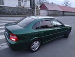 Opel Vectra-11