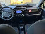 Toyota Aqua-10