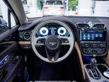 Bentley Bentayga-10
