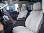 Bentley Bentayga-12