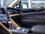 Bentley Bentayga-17