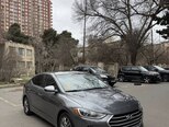 Hyundai Elantra-1