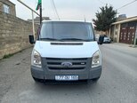 Ford Transit-11