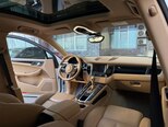 Porsche Macan S-11