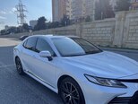 Toyota Camry-3