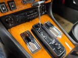Jaguar Daimler Double-Six-16