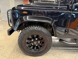 Land Rover Defender-9