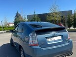 Toyota Prius-2