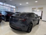 Tesla Model Y-5