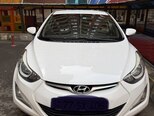 Hyundai Elantra-1