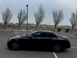 Mercedes E 300 de-3