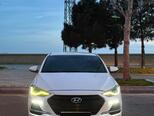 Hyundai Elantra-1