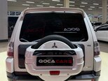 Mitsubishi Pajero-11