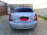 Hyundai Accent-2