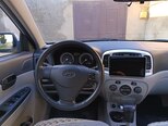 Hyundai Accent-6
