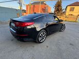 Kia Optima-4
