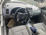 Nissan Altima-10