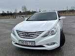 Hyundai Sonata-3