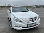 Hyundai Sonata-1