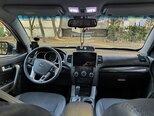 Kia Sorento-12