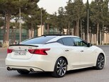 Nissan Maxima-6