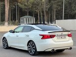 Nissan Maxima-4