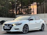 Nissan Maxima-8