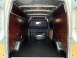 Ford Transit-12