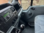 Ford Transit-15
