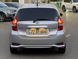 Nissan Note-7