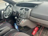 Renault Megane Scenic-8