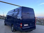 Ford Transit-13