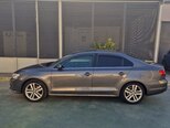 Volkswagen Jetta-4