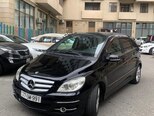 Mercedes B 180-3