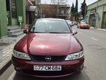 Opel Vectra-10