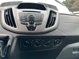 Ford Transit-12