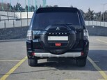 Mitsubishi Pajero-5
