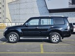 Mitsubishi Pajero-3