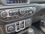 Jeep Wrangler-10