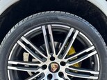 Porsche Cayenne-14