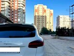 Porsche Cayenne-4