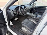 Porsche Cayenne-10