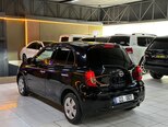Nissan March-8
