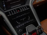 Lamborghini Urus-10