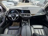 BMW X7-12